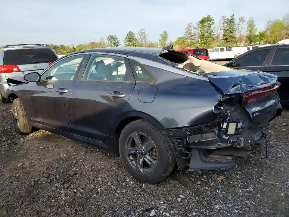 5XXG14J21MG015792 2021 KIA K5-1
