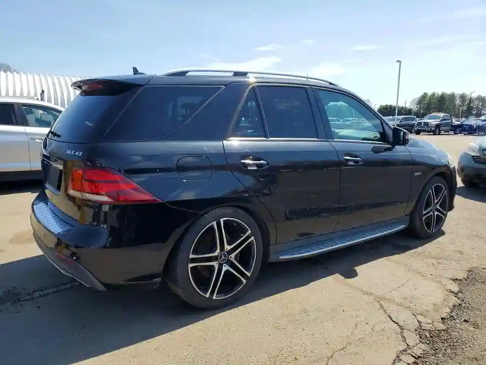 4JGDA6EB7JA998067 2018 MERCEDES-BENZ GLE-CLASS-2