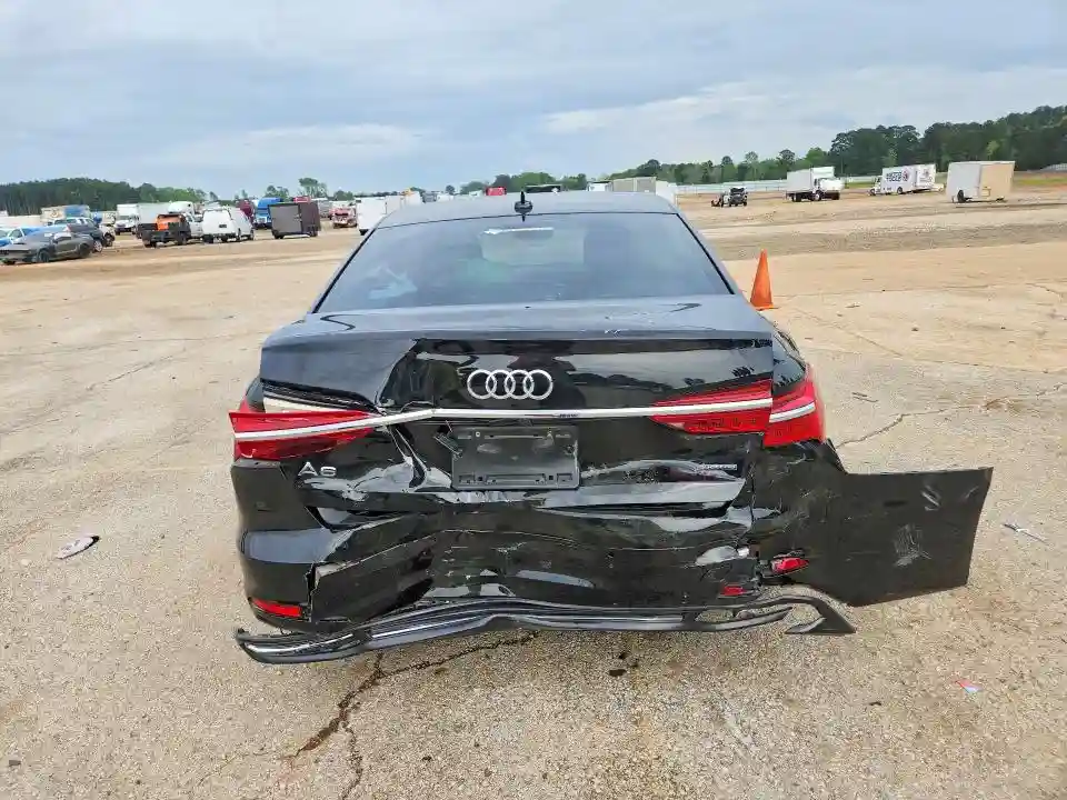 WAUE8AF28KN120791 2019 AUDI A6-5