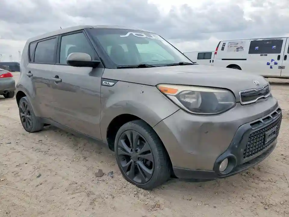 KNDJP3A56G7307203 2016 KIA SOUL-3