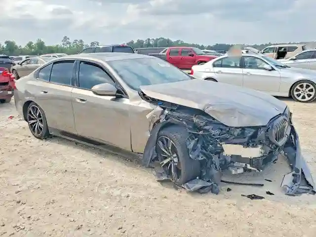 WBA43FJ06TCV41290 2026 BMW 5 SERIES-3