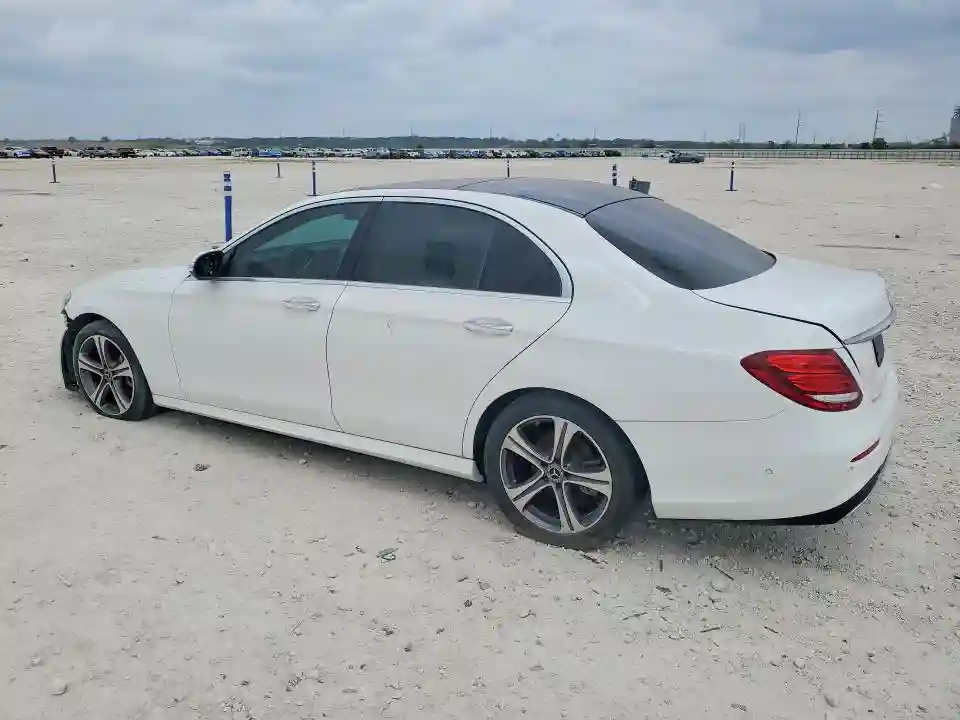 WDDZF4JB0KA533515 2019 MERCEDES-BENZ E-CLASS-1