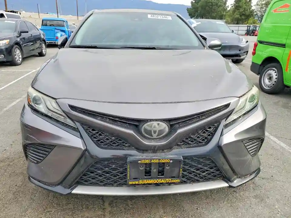 4T1B61HK9KU832270 2019 TOYOTA CAMRY-4