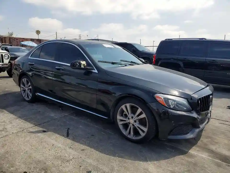 55SWF4JB1FU057008 2015 MERCEDES-BENZ C-CLASS-3