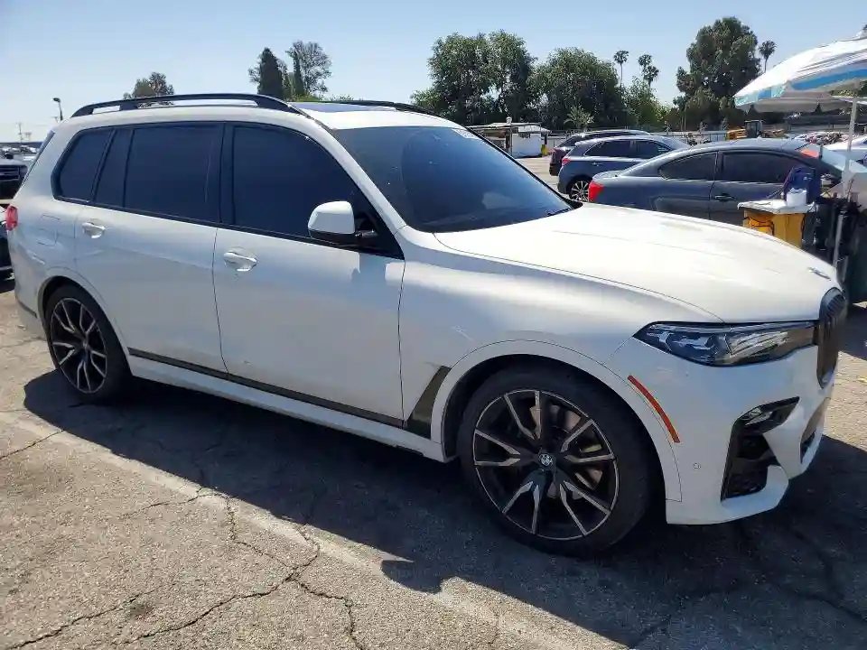 5UXCW2C03M9H78525 2021 BMW X7-3