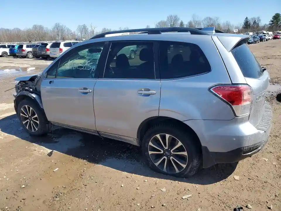 JF2SJGTC9HH425302 2017 SUBARU FORESTER-1