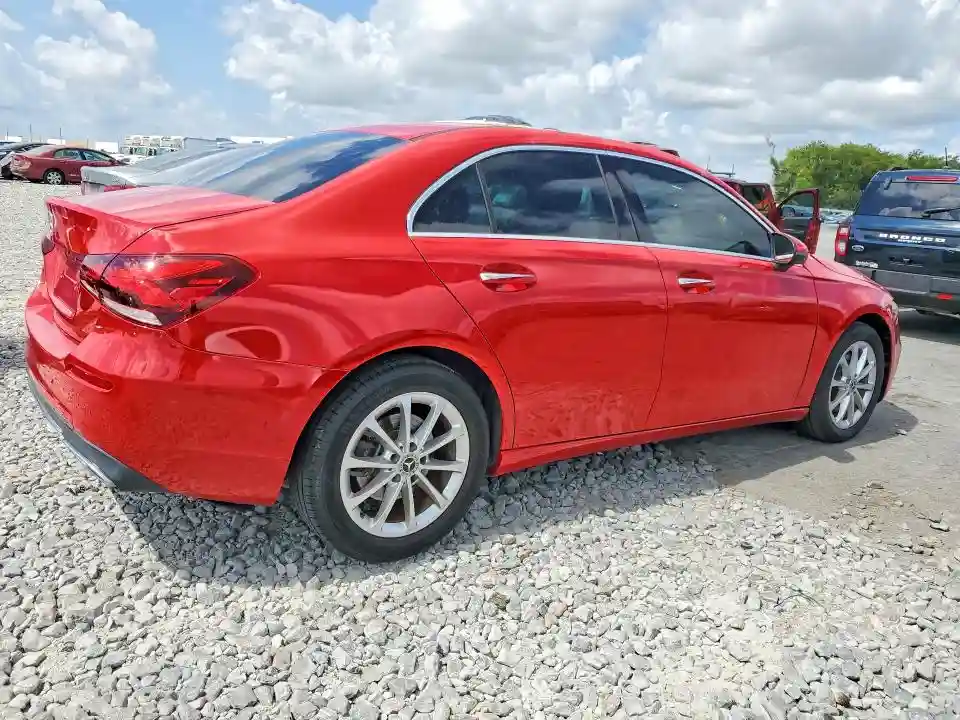 WDD3G4EB2KW022632 2019 MERCEDES-BENZ A-CLASS-2