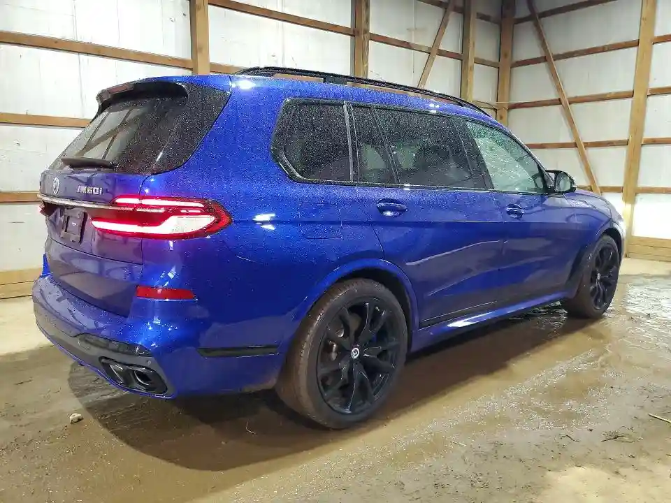 5UX33EM07P9P22727 2023 BMW X7-2