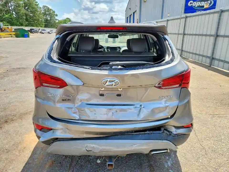 5NMZU3LB6JH089813 2018 HYUNDAI SANTA FE-5