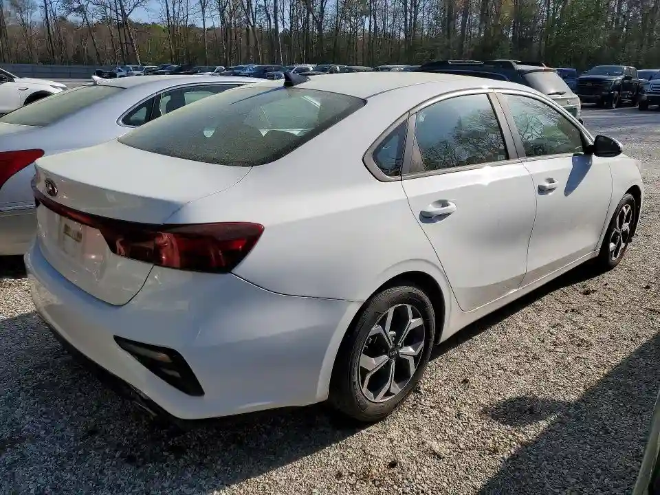 3KPF24AD3KE077680 2019 KIA FORTE-2