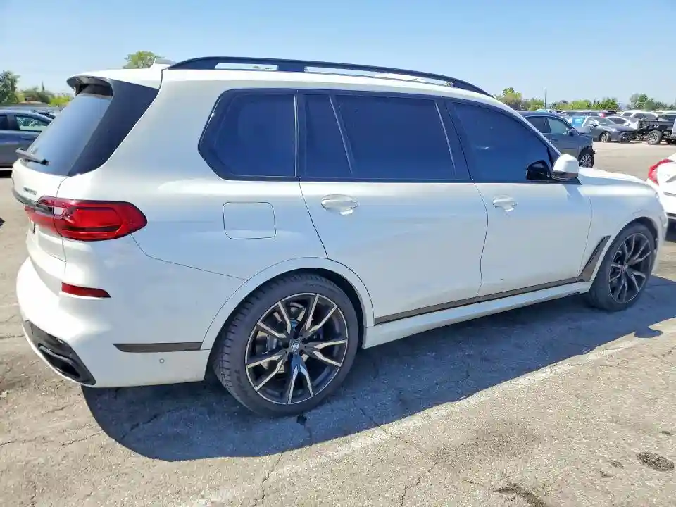 5UXCW2C03M9H78525 2021 BMW X7-2