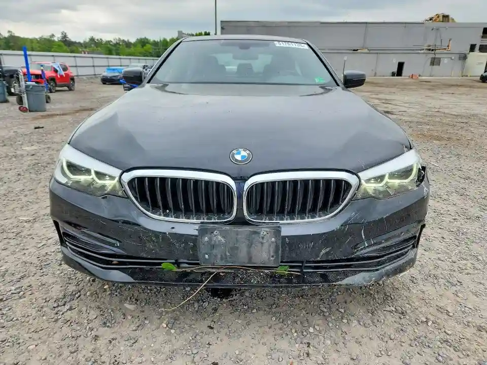 WBAJA7C53JWC74681 2018 BMW 5 SERIES-4