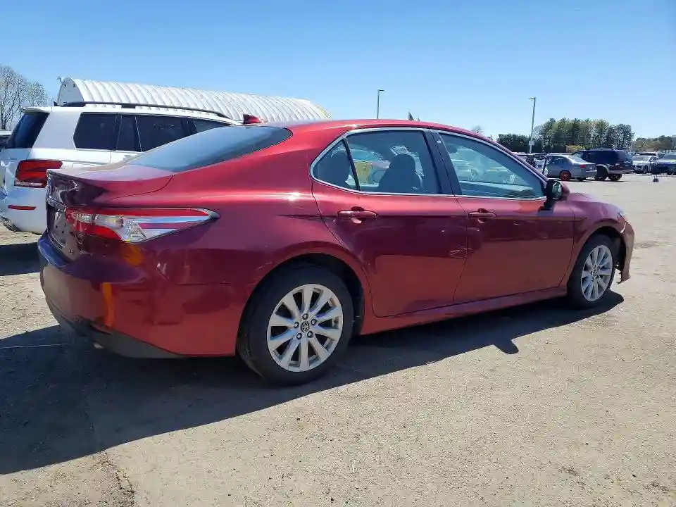 4T1C11AK6LU898631 2020 TOYOTA CAMRY-2