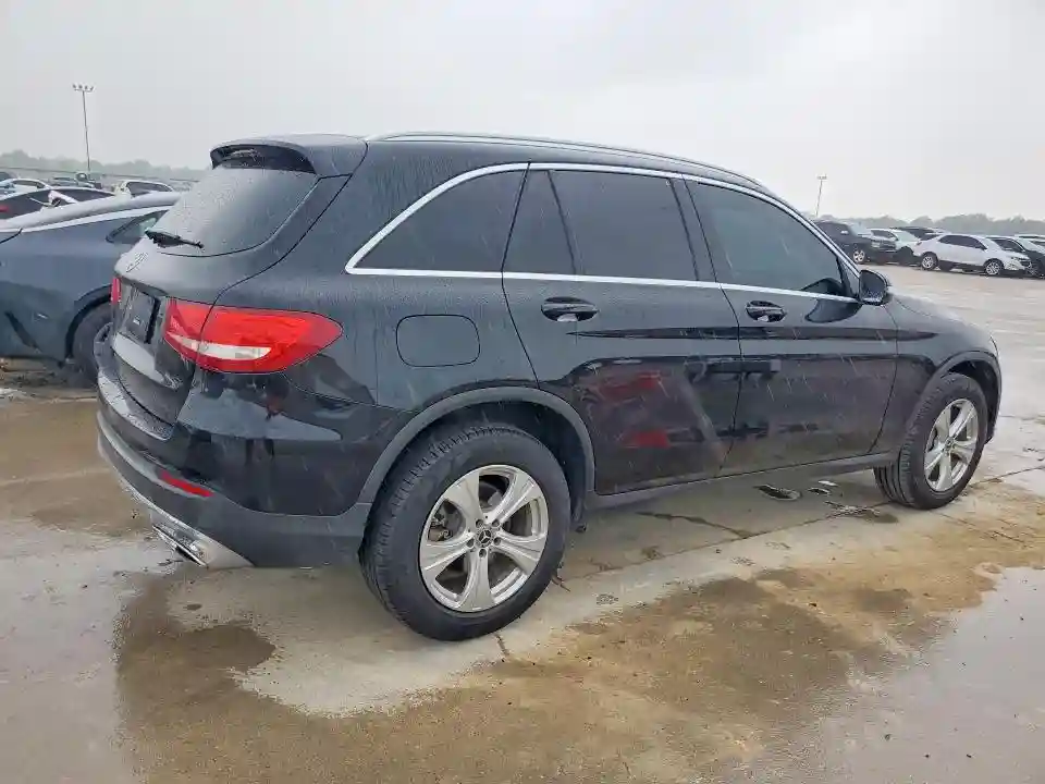 WDC0G4JB5HF227660 2017 MERCEDES-BENZ GLC-CLASS-2