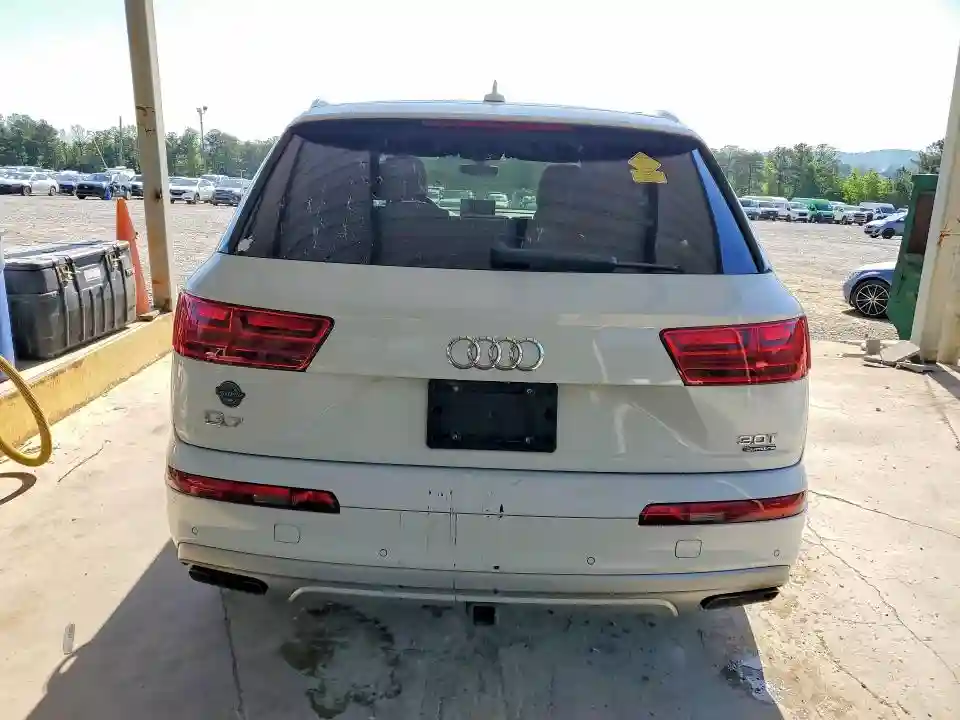 WA1LAAF73HD021931 2017 AUDI Q7-5