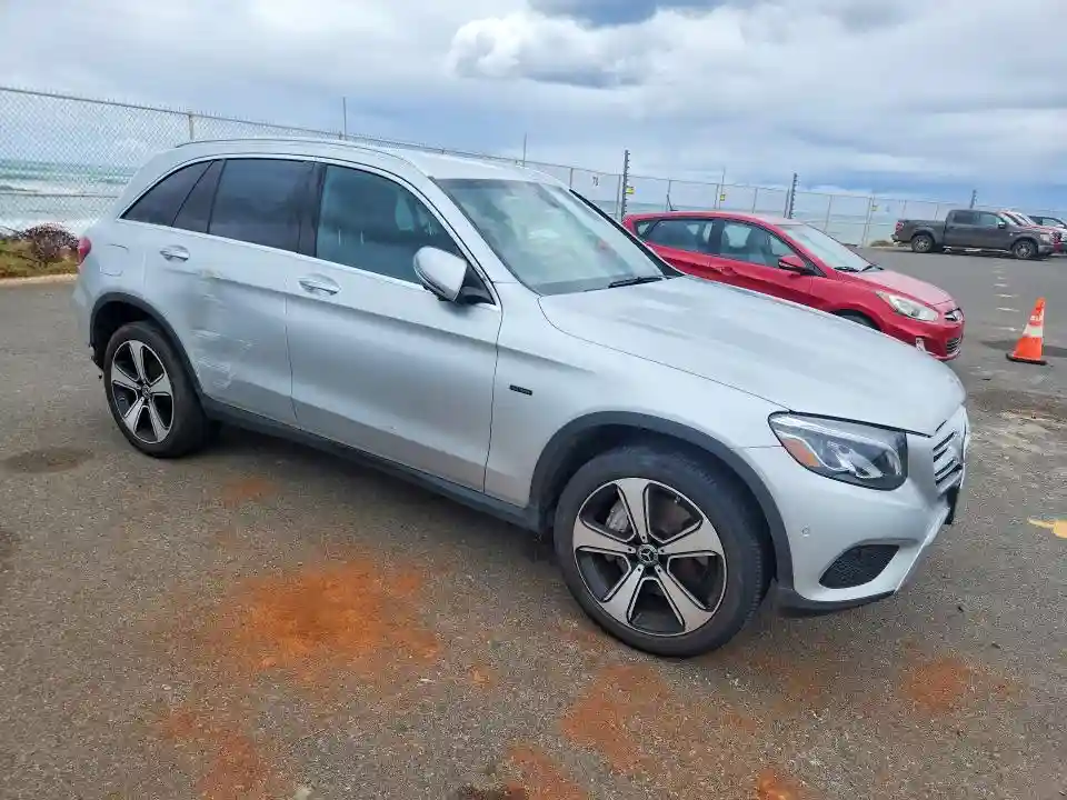 WDC0G5EB6KF494667 2019 MERCEDES-BENZ GLC-CLASS-3
