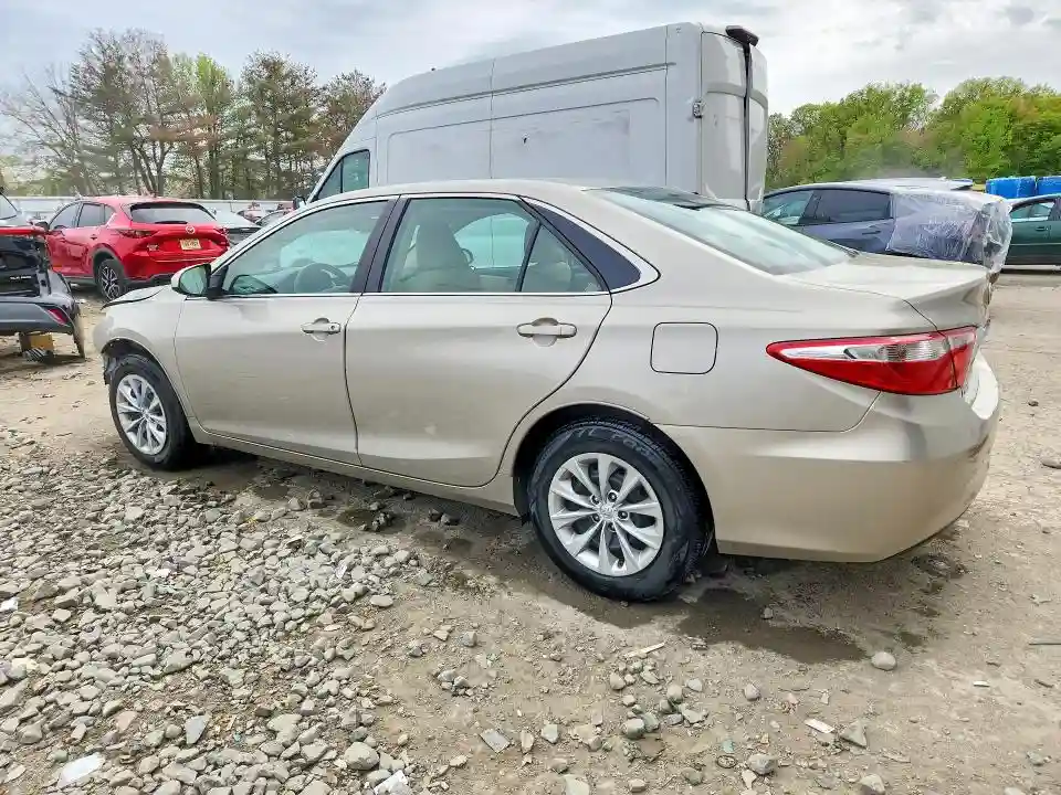 4T1BF1FK9HU788461 2017 TOYOTA CAMRY-1