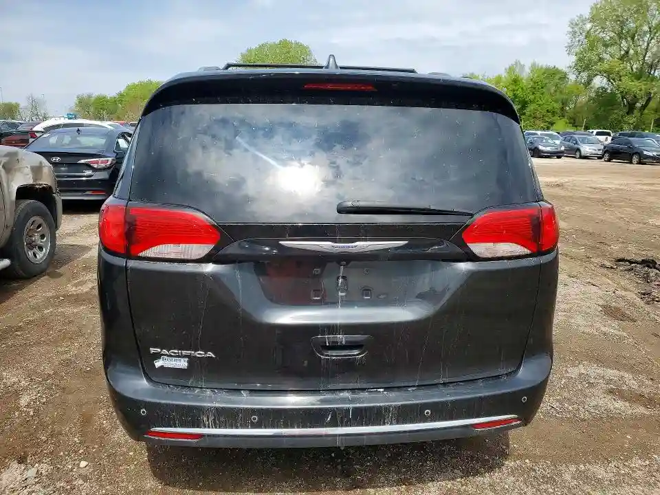 2C4RC1BG0JR290441 2018 CHRYSLER PACIFICA-5