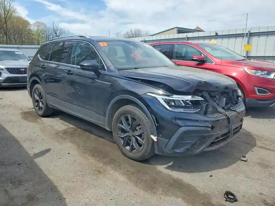 3VV3B7AX9RM074427 2024 VOLKSWAGEN TIGUAN-3