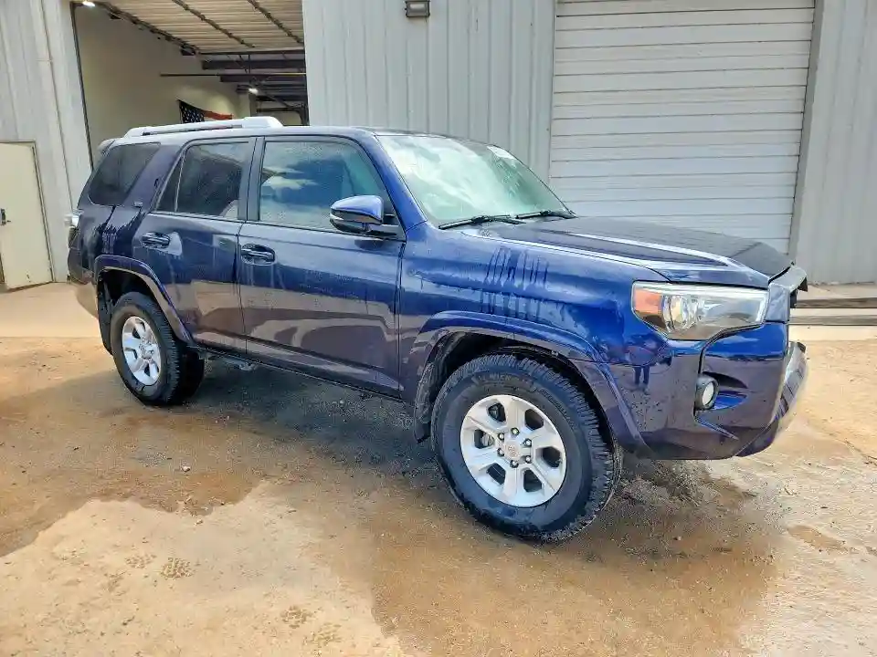 JTEZU5JR6J5187251 2018 TOYOTA 4RUNNER-3