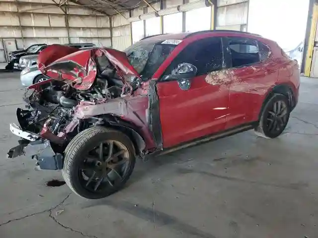 ZASFAKNN4J7C01679 2018 ALFA ROMEO STELVIO-0