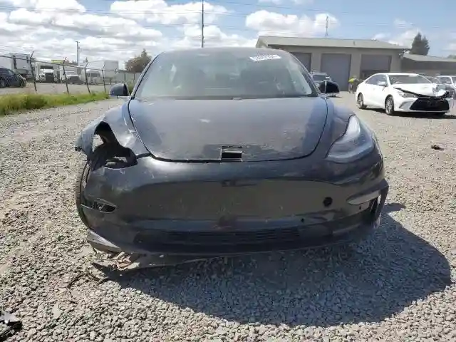 5YJ3E1EB0LF774821 2020 TESLA MODEL 3-4