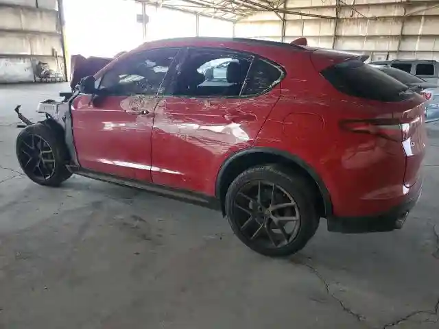 ZASFAKNN4J7C01679 2018 ALFA ROMEO STELVIO-1