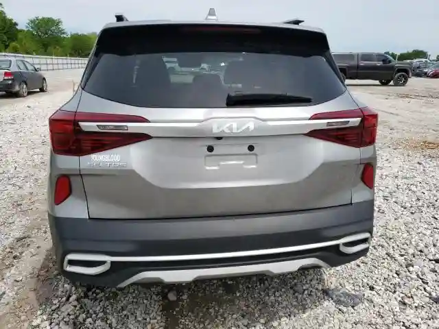 KNDETCA28P7381919 2023 KIA SELTOS-5