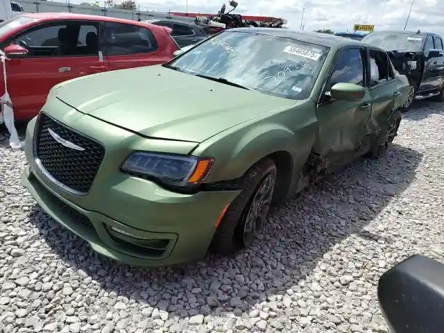 2C3CCAGG5JH309221 2018 CHRYSLER 300-0