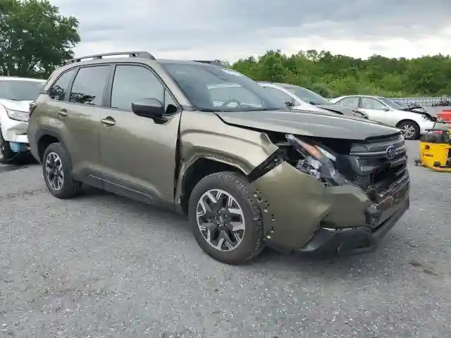JF2SLDDC4SH488368 2025 SUBARU FORESTER-3