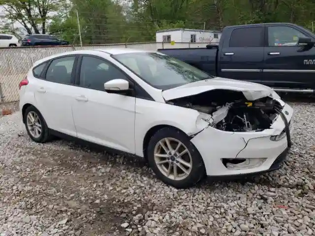 1FADP3K26HL267916 2017 FORD FOCUS-3