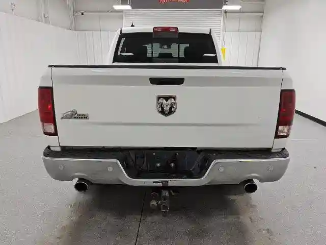 1C6RR6TTXKS608676 2019 RAM 1500-5