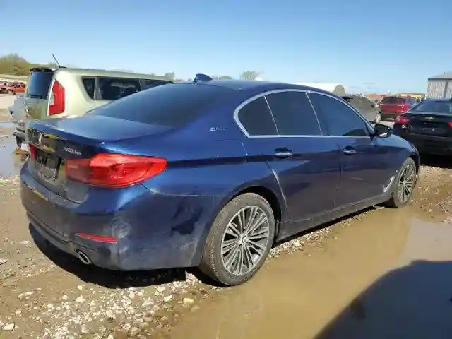 WBAJB1C58JB084700 2018 BMW 5 SERIES-2