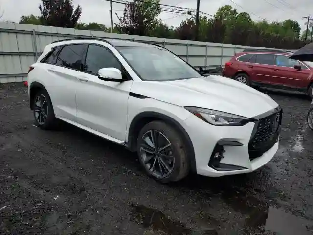 3PCAJ5FB9RF104735 2024 INFINITI QX50 SPORT-3