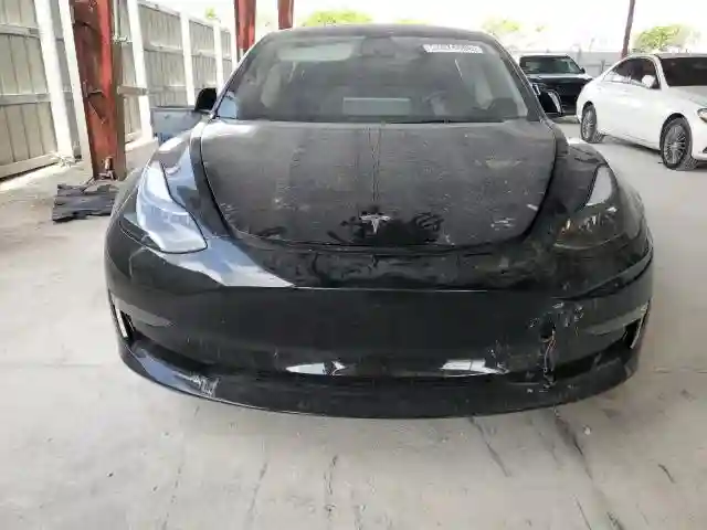 5YJ3E1EA9PF565266 2023 TESLA MODEL 3-4