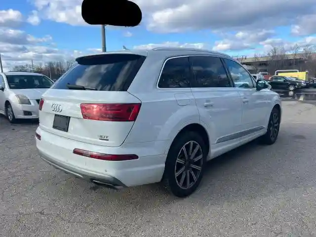 WA1LAAF72HD005719 2017 AUDI Q7-3