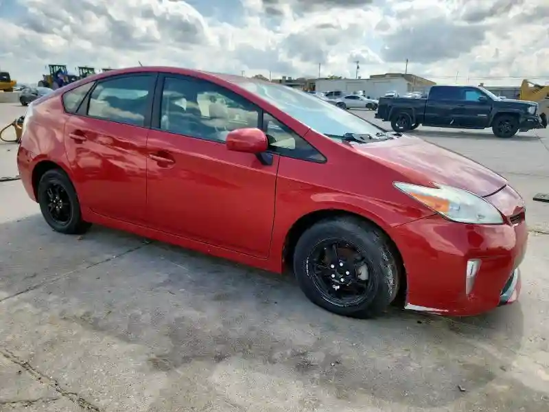 JTDKN3DU5F0425179 2015 TOYOTA PRIUS-3