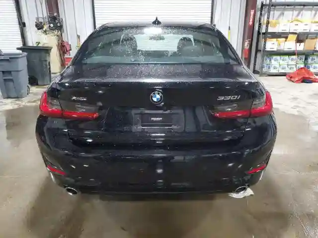 3MW5R7J06N8C42045 2022 BMW 3 SERIES-5