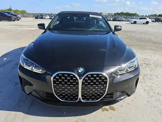 WBA23AT07RCR69286 2024 BMW 4 SERIES-4