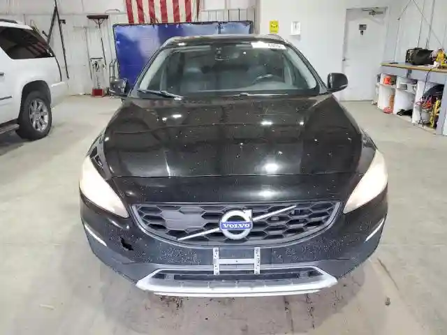 YV4612HK9G1003635 2016 VOLVO V60-4