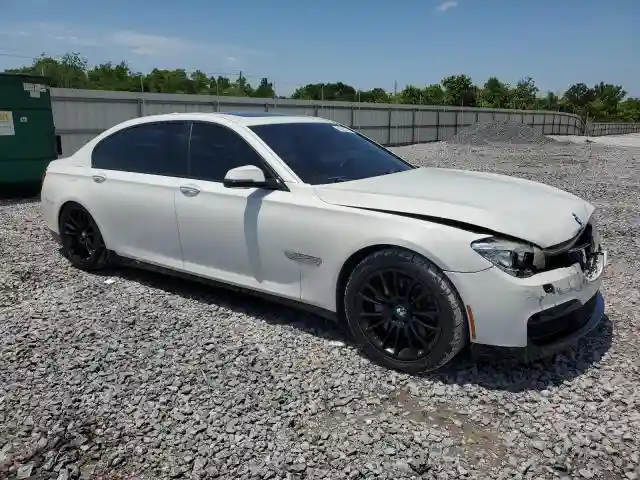WBAYE4C5XFD947323 2015 BMW 7 SERIES-3