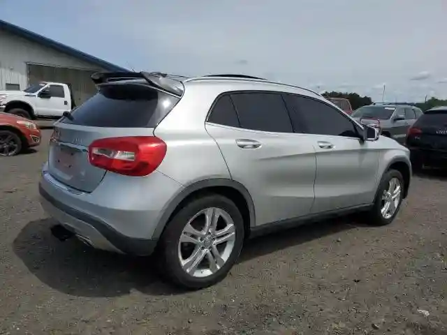 WDCTG4GB0FJ074636 2015 MERCEDES-BENZ GLA-CLASS-2