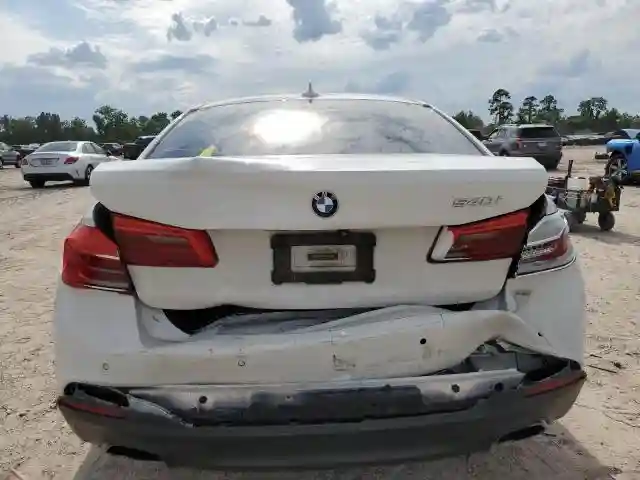 WBAJE5C34HG915989 2017 BMW 5 SERIES-5