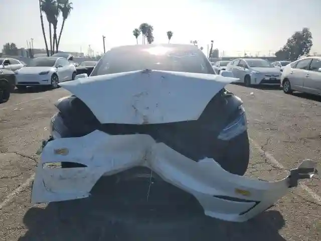 7SAXCDE5XNF342519 2022 TESLA MODEL X-4