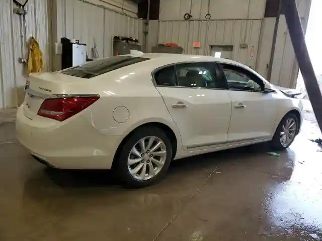 1G4GD5G32GF186031 2016 BUICK LACROSSE-2