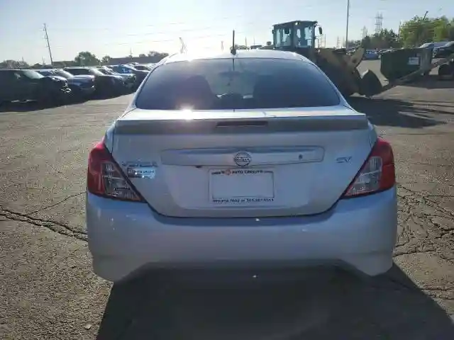 3N1CN7AP0KL840887 2019 NISSAN VERSA-5