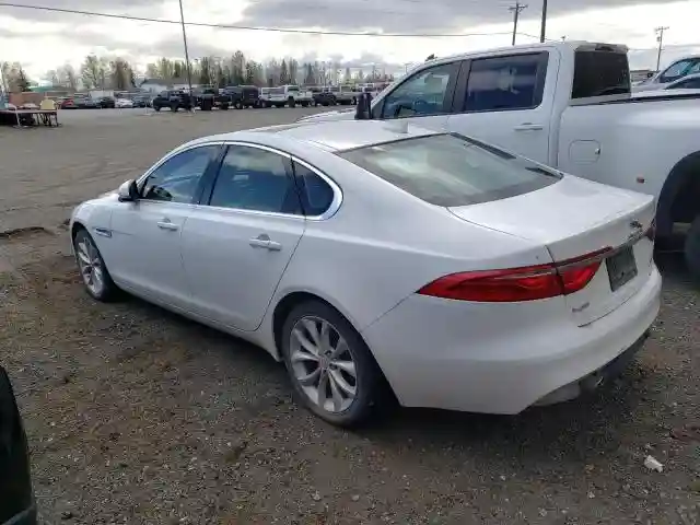 SAJBJ4FX0KCY79424 2019 JAGUAR XF-1