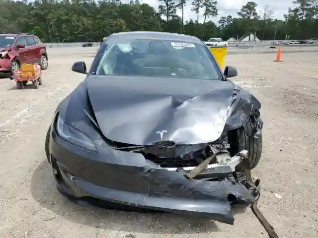 5YJ3E1ET8RF826648 2024 TESLA MODEL 3-4