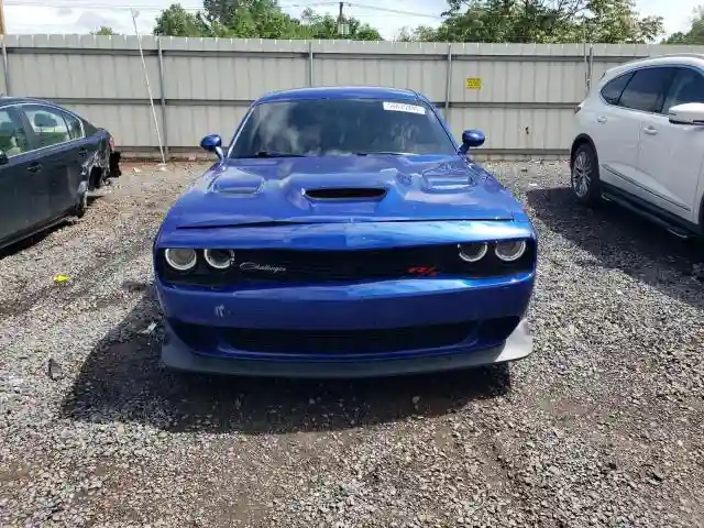 2C3CDZFJ2LH250835 2020 DODGE CHALLENGER-4