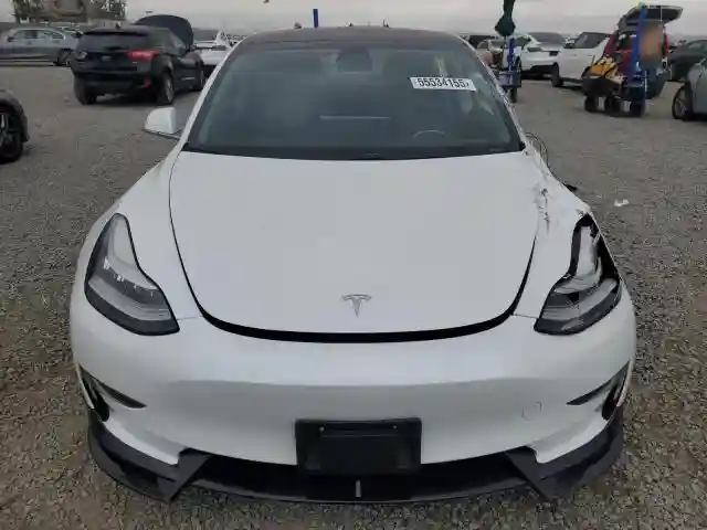 5YJ3E1EA8JF044465 2018 TESLA MODEL 3-4